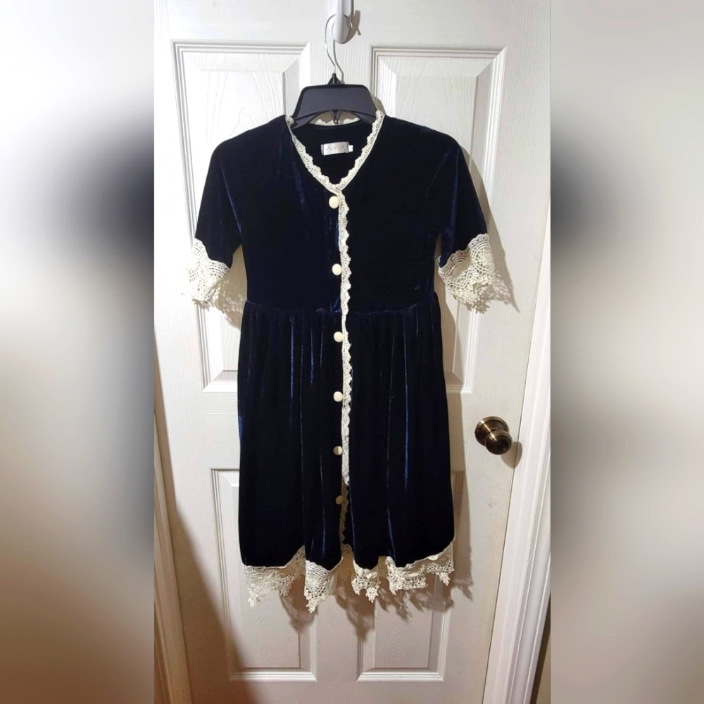 Trish Scully Dress Size 12 girls New Party Dress Christmas Photos